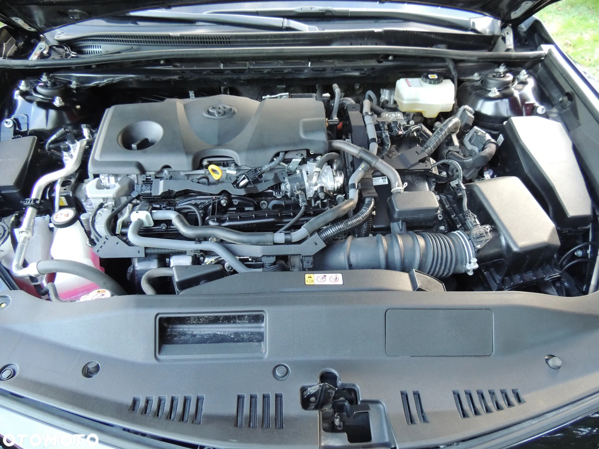 Toyota Camry 2.5 Hybrid Comfort CVT - 22