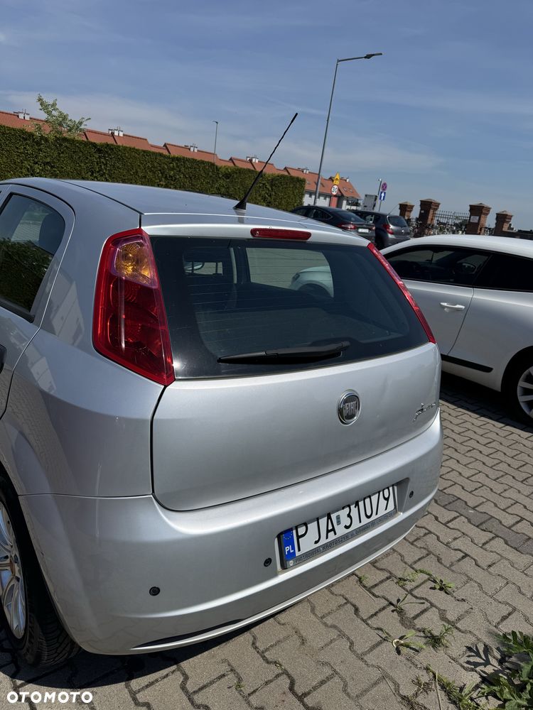 Fiat Grande Punto - 4
