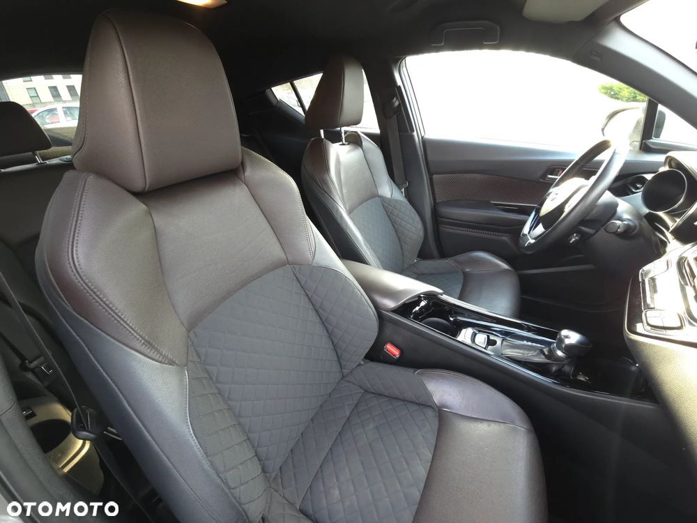 Toyota C-HR 1.8 Hybrid Prestige - 17