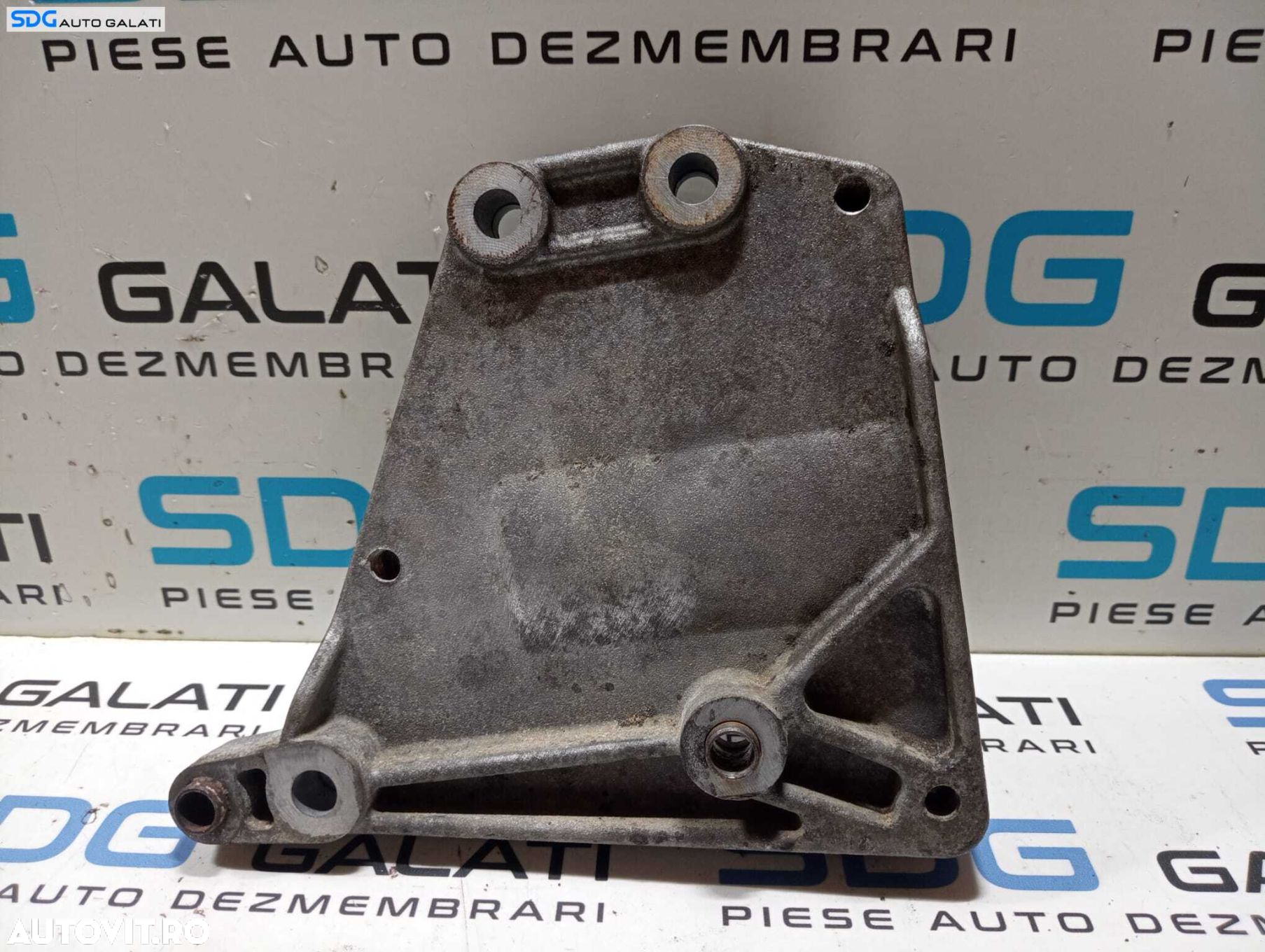 Suport Compresor AC Aer Conditionat Clima Fiat Qubo 1.3 CDTI 2008 - Prezent Cod 55194730 428702815 [M5226] - 3