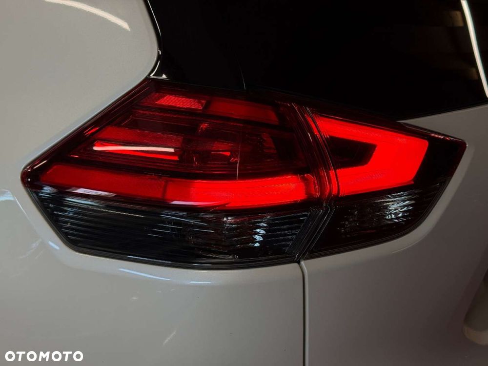 Nissan X-Trail 1.6 DIG-T N-Connecta - 37