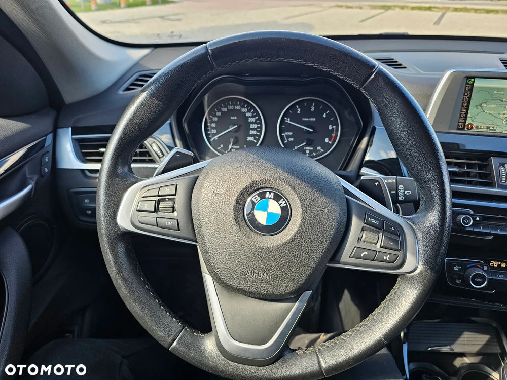 BMW X1 xDrive20d Sport Line sport - 28