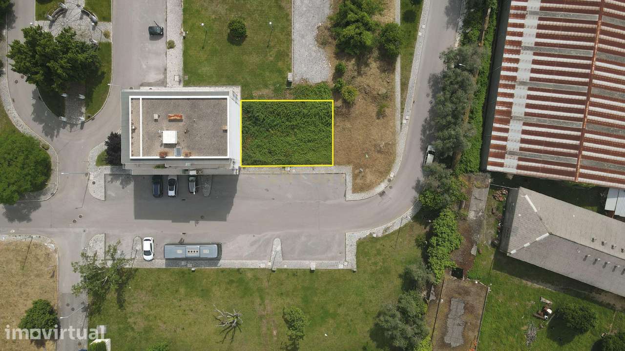 Excelente Lote de construção com projecto para 8 apartamentos - Grande imagem: 4/7
