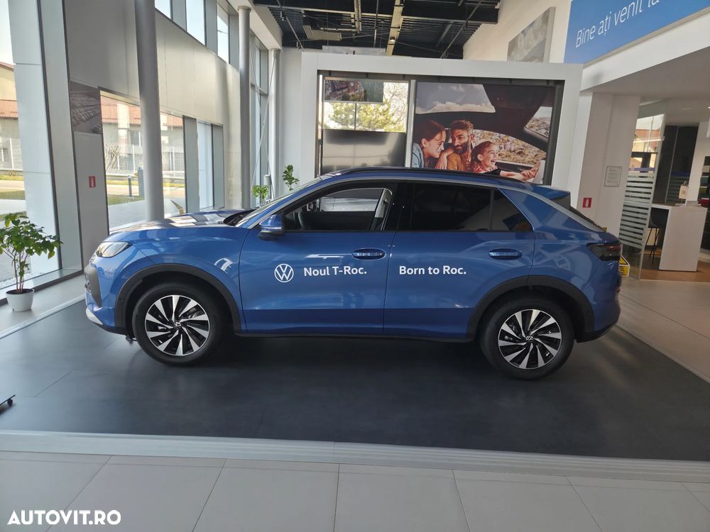 Volkswagen T-Roc - 3