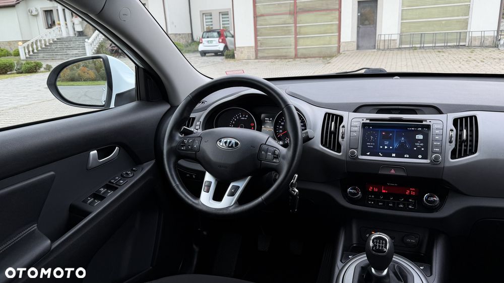 Kia Sportage 1.6 GDI L 2WD - 29