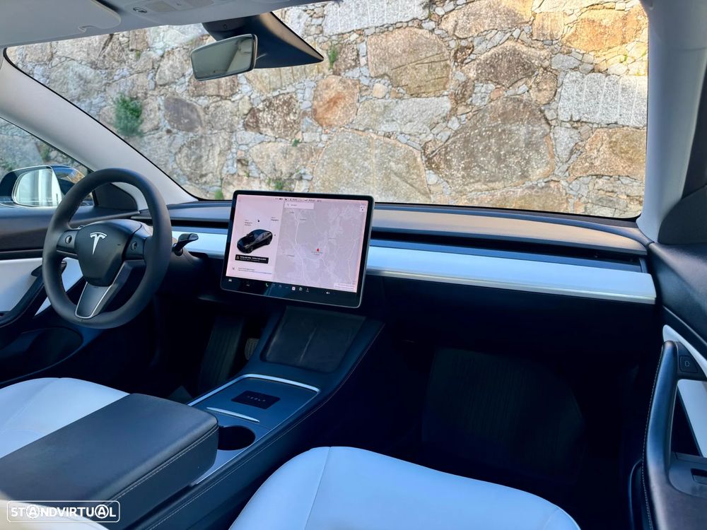 Tesla Model 3 Standard Range Plus RWD - 5