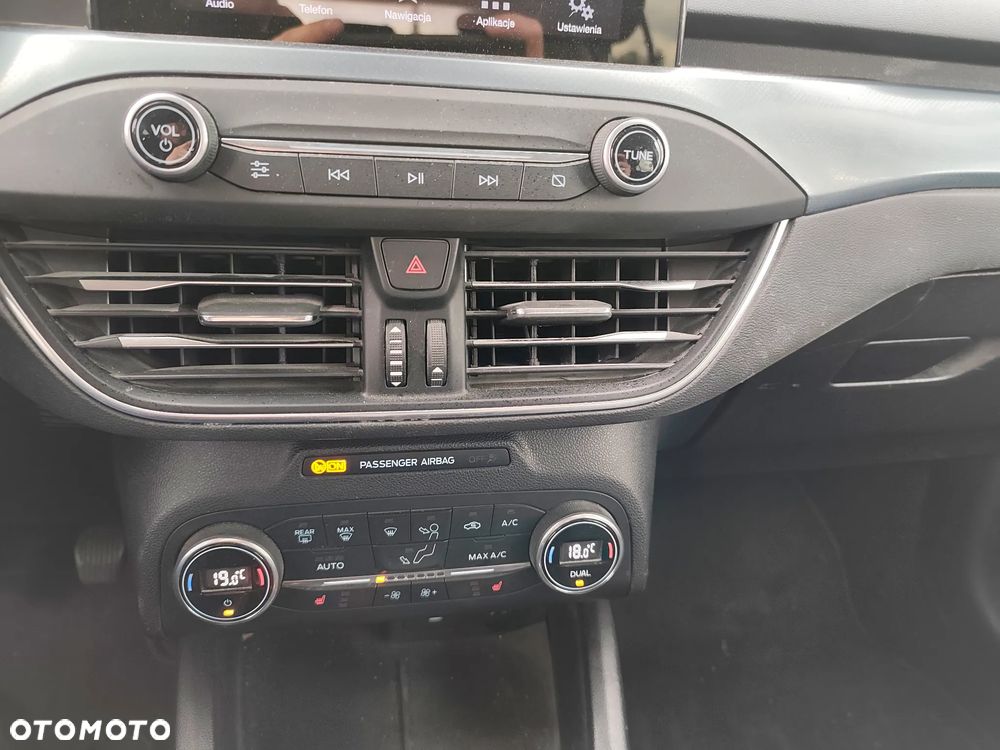 Ford Focus 2.0 EcoBlue Active - 13