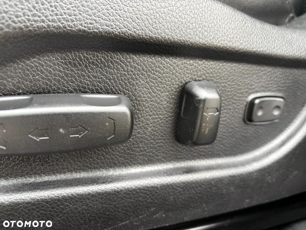 Hyundai i40 1.7 CRDi Automatik Premium - 33