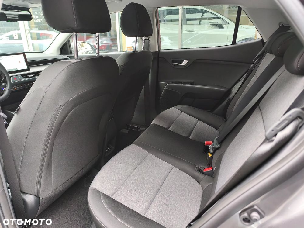 Kia Stonic 1.0 T-GDI L Business Line DCT - 9