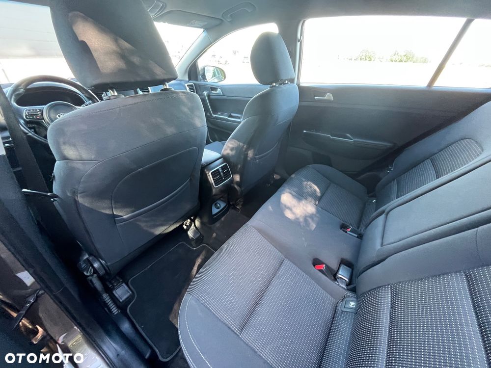 Kia Sportage 1.6 GDI L 2WD - 6
