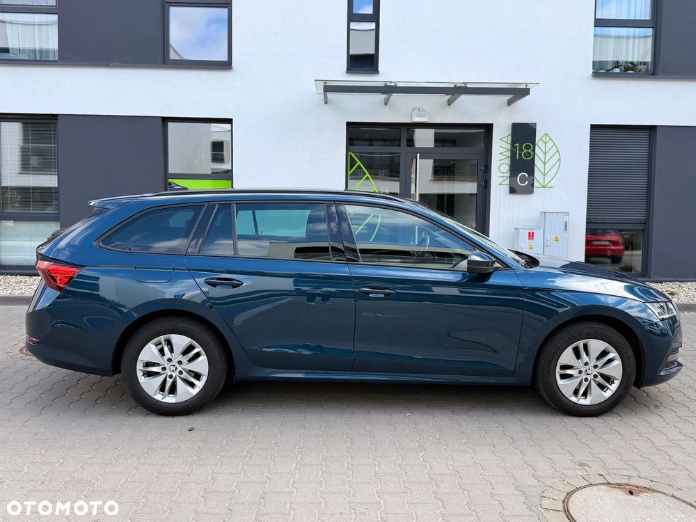 Skoda Octavia 2.0 TDI Edition - 8