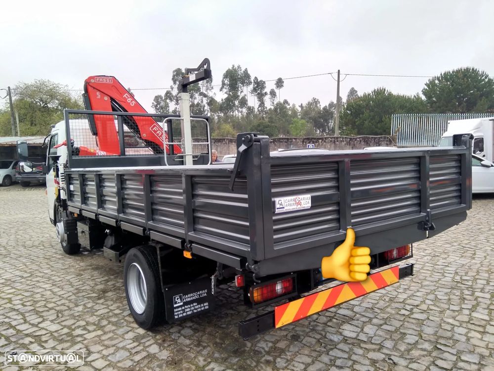 Mitsubishi FUSO CANTER 7C15E - 1