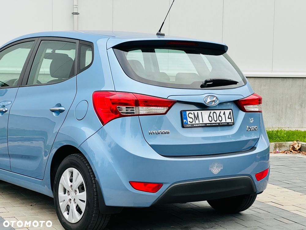 Hyundai ix20 1.4 Trend - 18