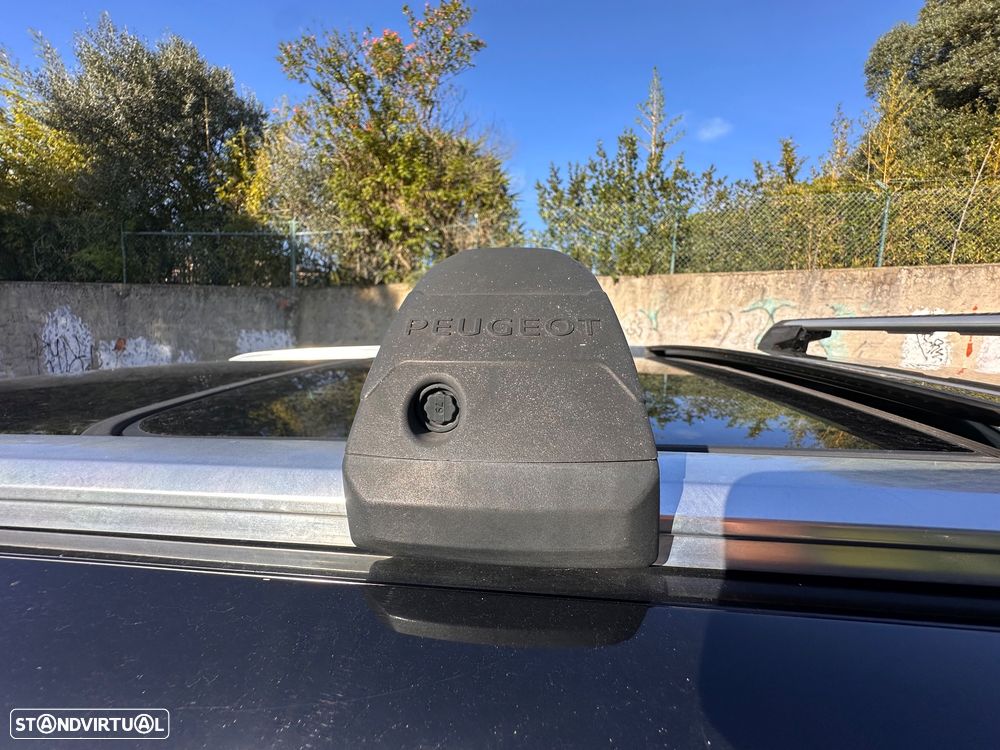 Peugeot 5008 1.5 BlueHDi Allure Pack EAT8 - 35