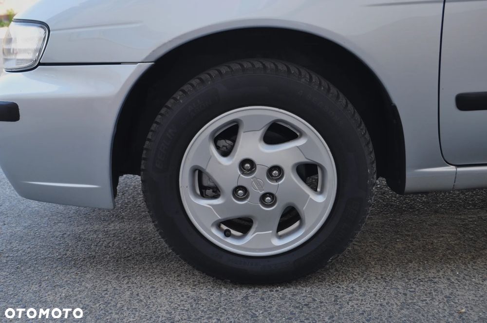 Nissan Almera - 27