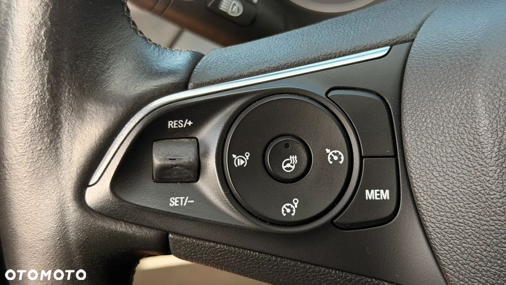 Opel Grandland X 1.6 D Start/Stop Business Edition - 18
