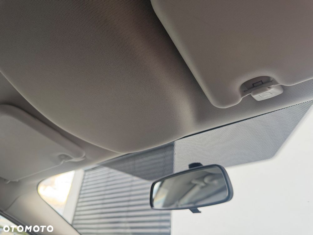 Ford Focus 1.0 EcoBoost Ambiente - 29