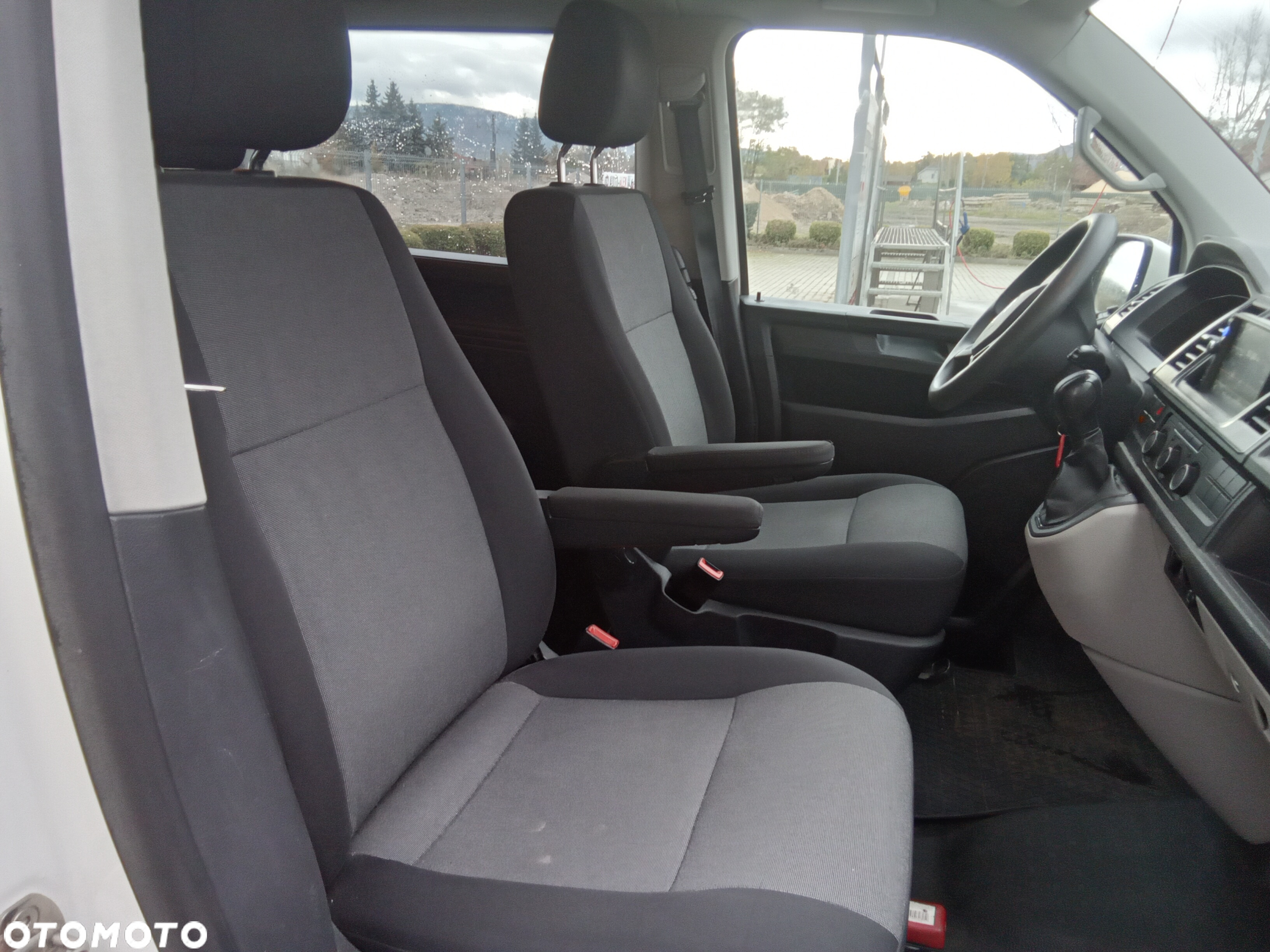 Volkswagen Transporter Caravelle DSG Kurz Trendline - 16
