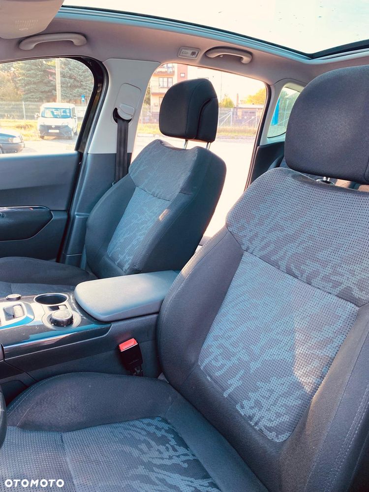 Peugeot 3008 155 THP Allure - 12