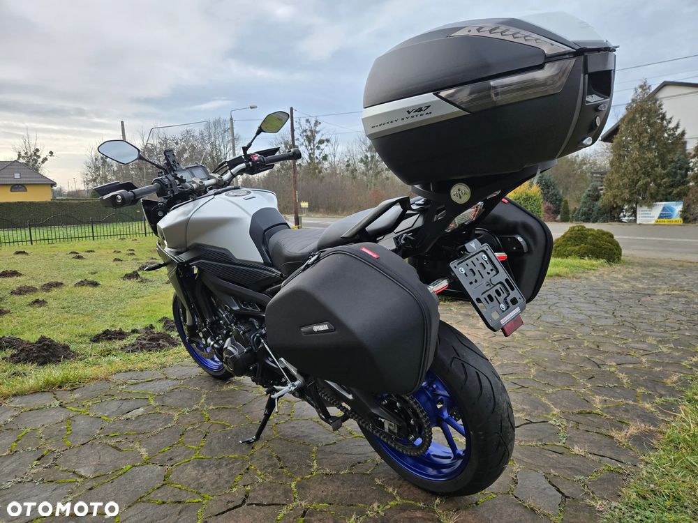 Yamaha MT - 6