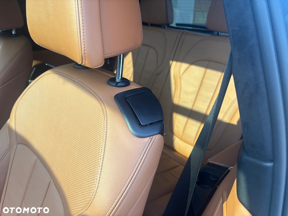 BMW X7 xDrive40i - 13