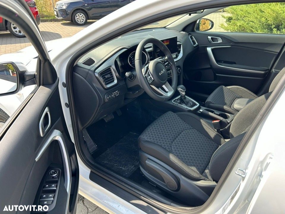 Kia Ceed 1.5 T-GDI 7DCT Best - 8