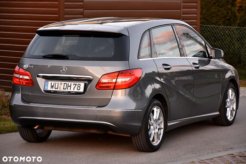 Mercedes-Benz Klasa B 180 BlueEFFICIENCY Edition Style - 3