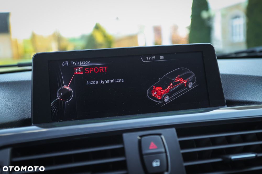 BMW Seria 3 320d Blue Performance Luxury Line - 37