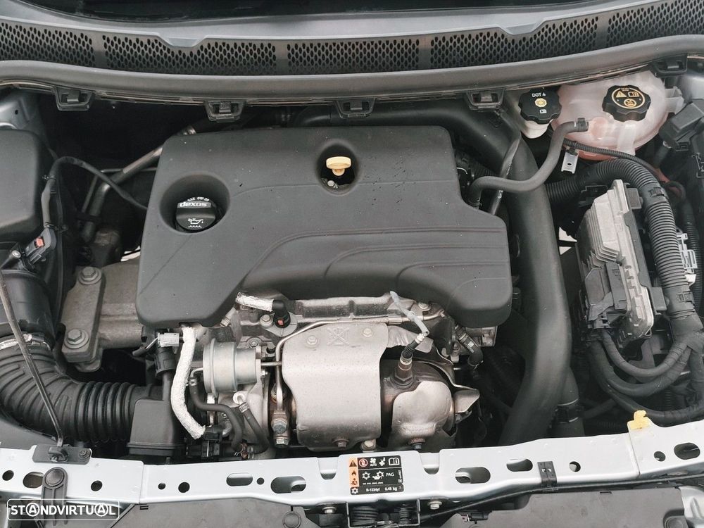 Opel Astra 1.0 Business Edition S/S - 28