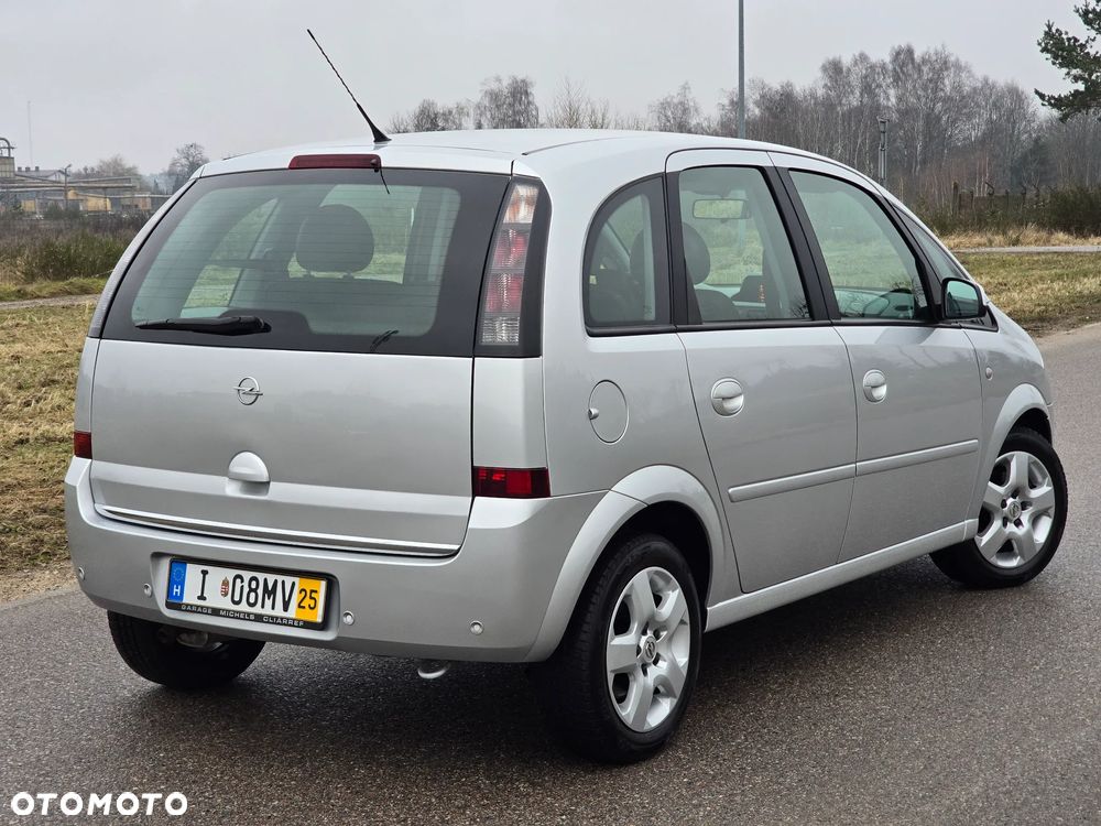 Opel Meriva 1.6 Cosmo MTA - 28