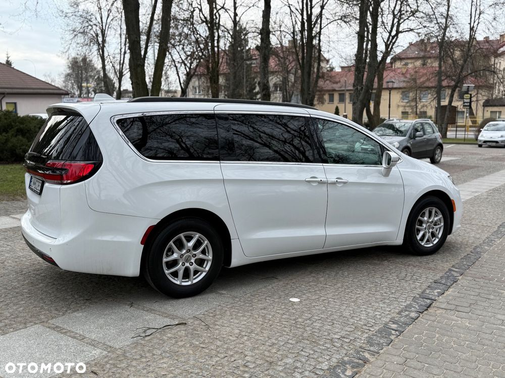 Chrysler Pacifica - 14