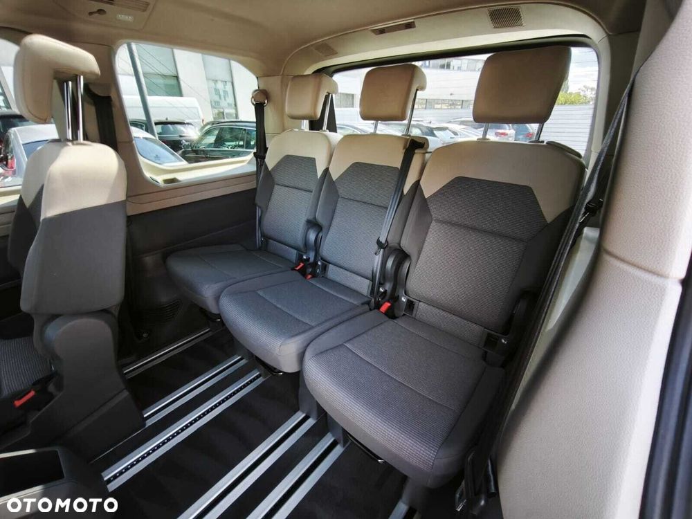 Volkswagen Multivan 2.0 TSI L1 Style DSG - 11