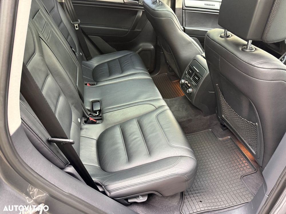 Volkswagen Touareg 3.0 V6 TDI BMT - 10