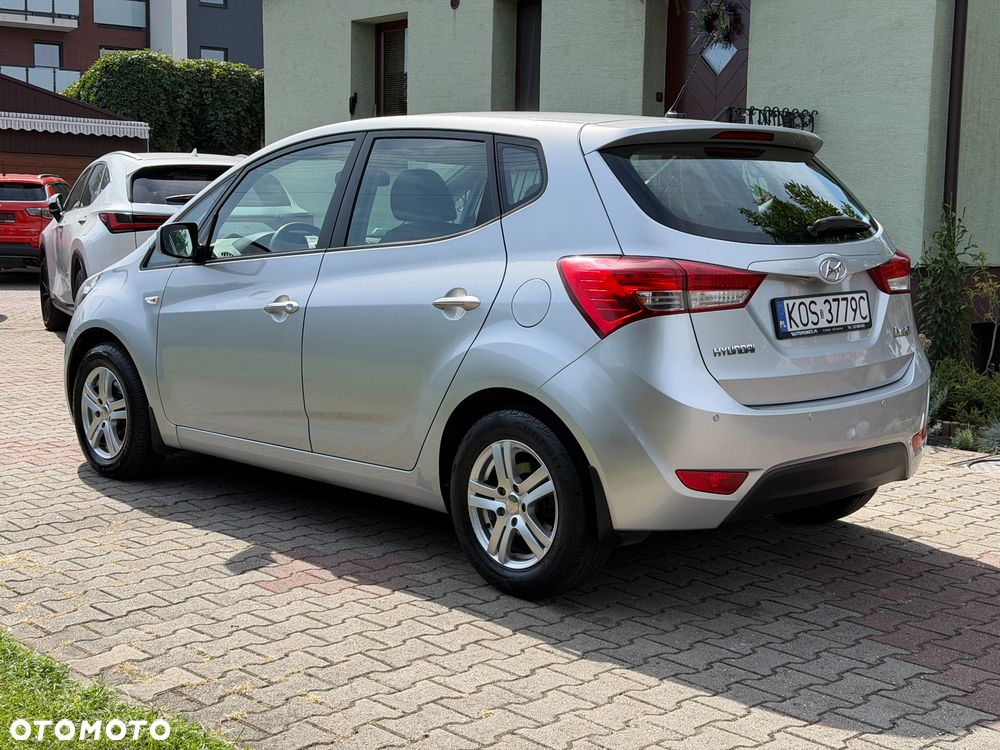 Hyundai ix20 1.4 Comfort - 4