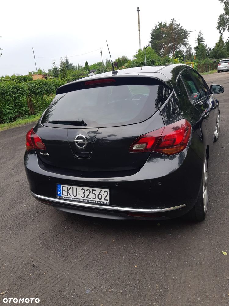 Opel Astra 1.4 Turbo 150 Jahre - 5