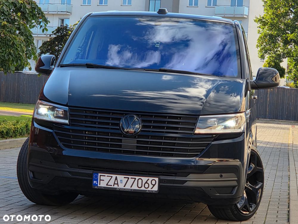 Volkswagen Multivan - 10