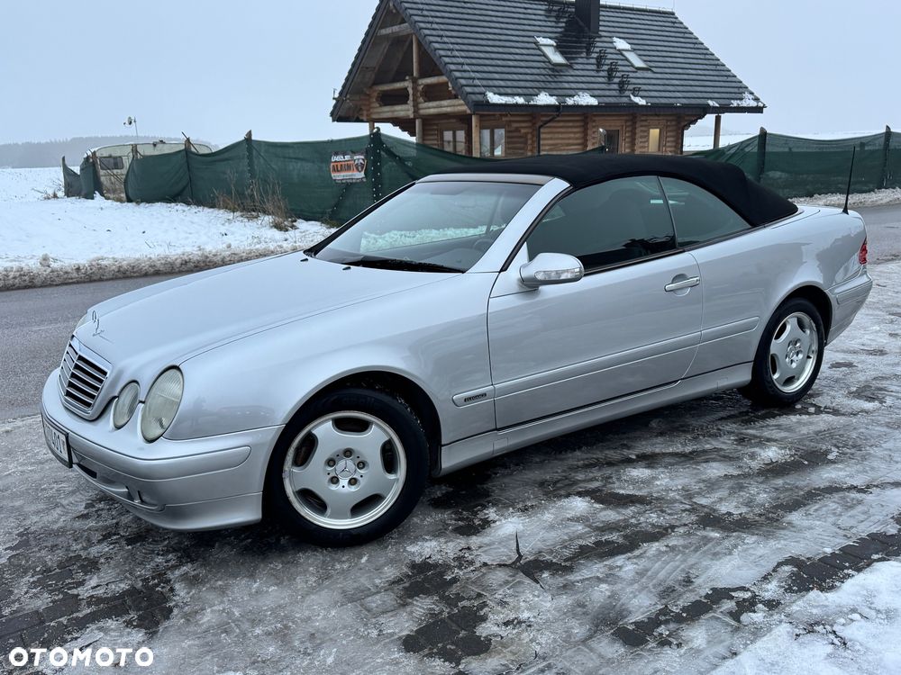 Mercedes-Benz CLK - 17