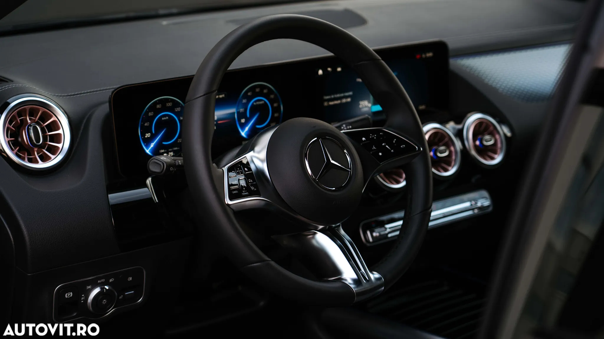 Mercedes-Benz EQA 250+ Electric Art - 15