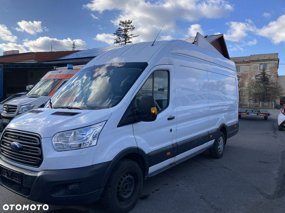 Ford Transit - 1