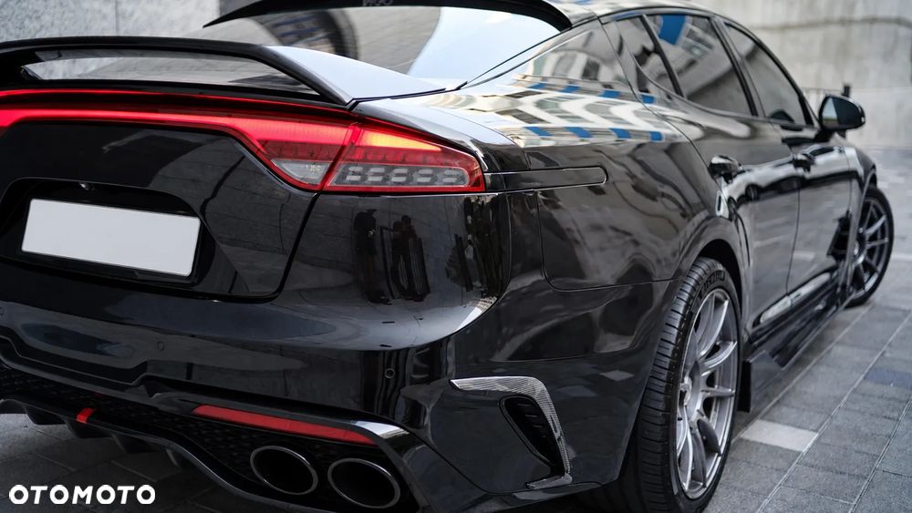 Kia Stinger - 18