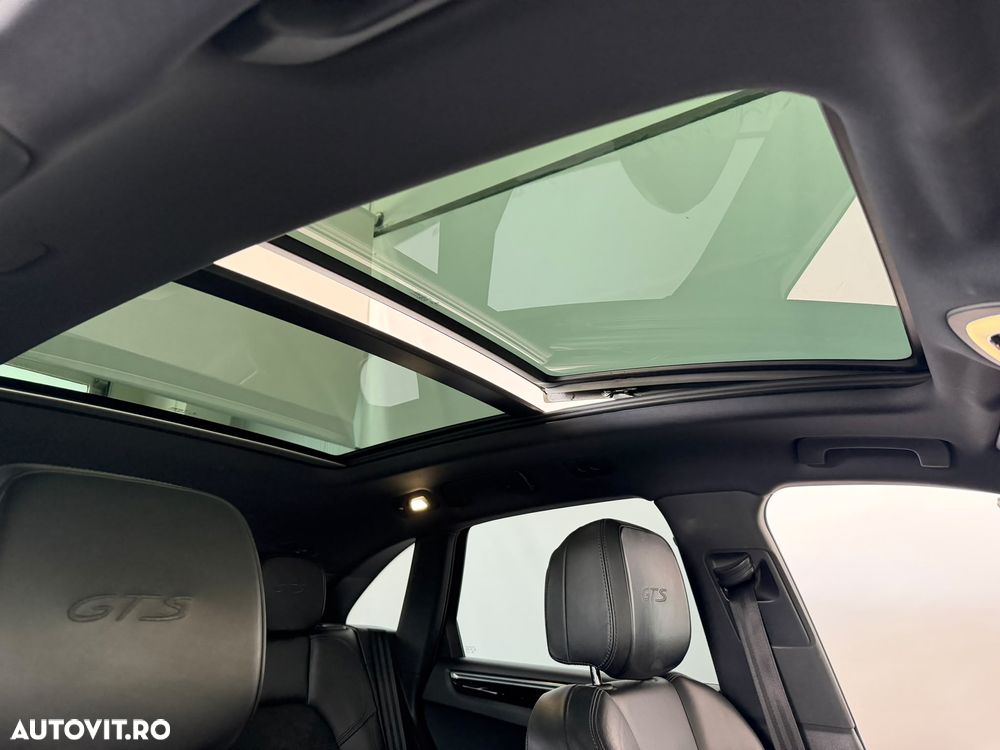Porsche Macan S - 8