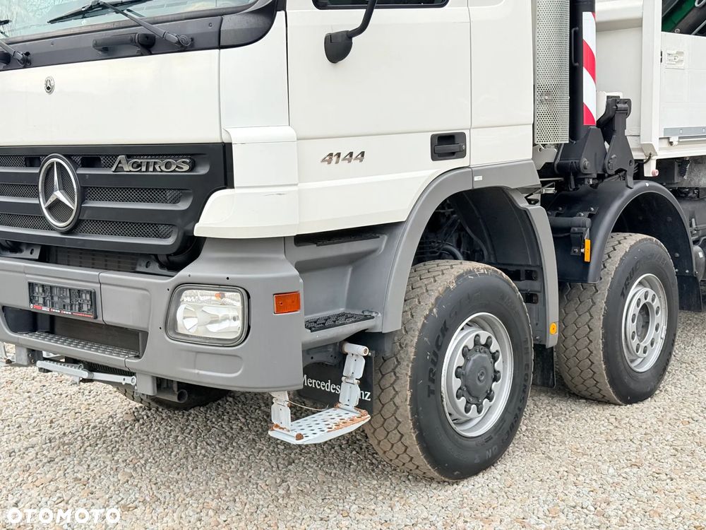 Mercedes-Benz * HDS Palfinger 150002 + FLY JIB PJ 170 * Mercedes Actros 8x6 * Dźwig * 40 TON * Wyciągarka * 35 Metrów * Kosz * - 4