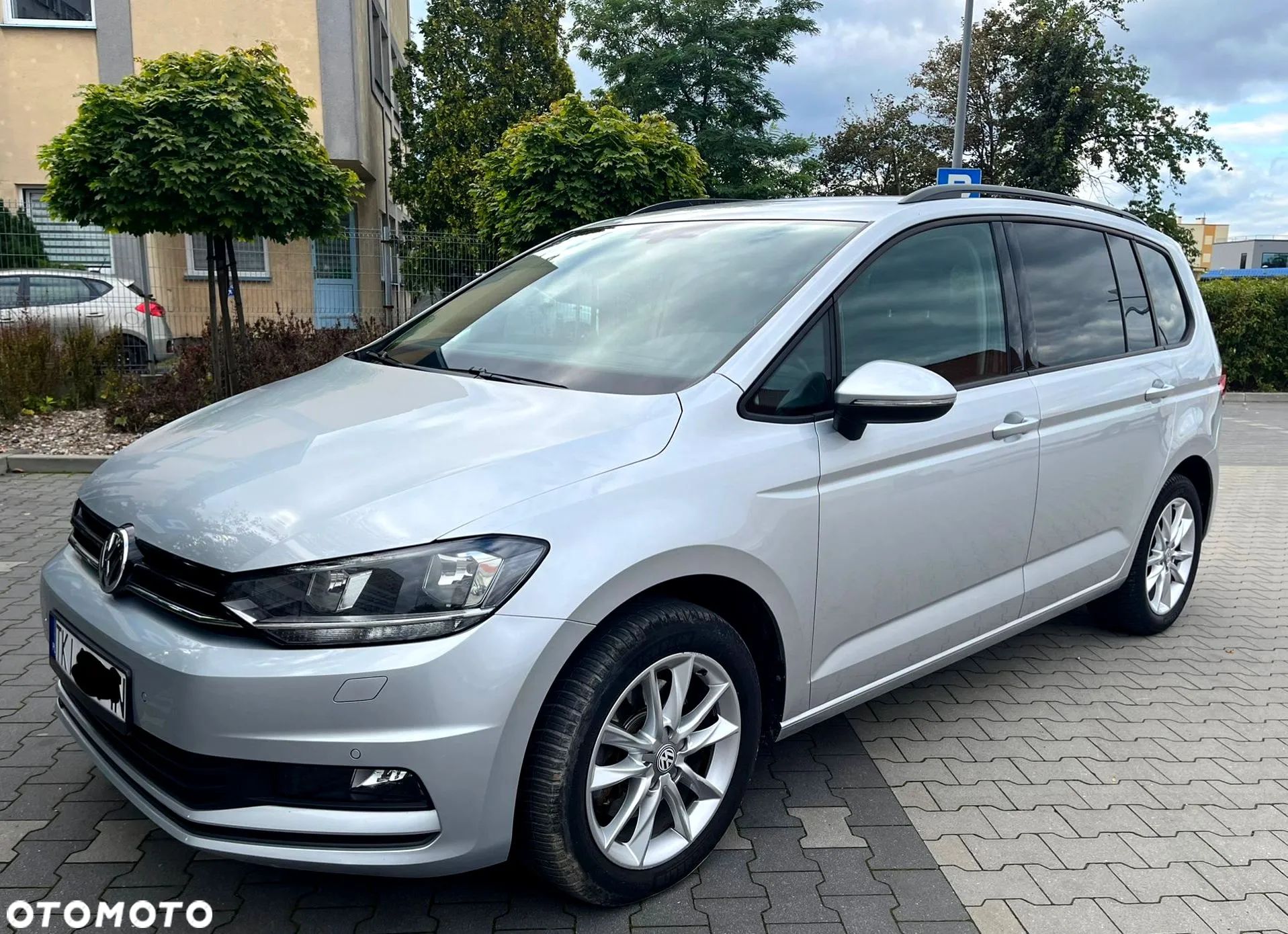 Volkswagen Touran 2.0 TDI BMT Comfortline Plus DSG - 1
