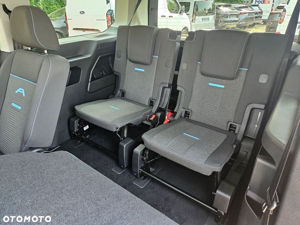 Ford Tourneo Connect Grand ver-grand-2-0-ecoblue-active - 12