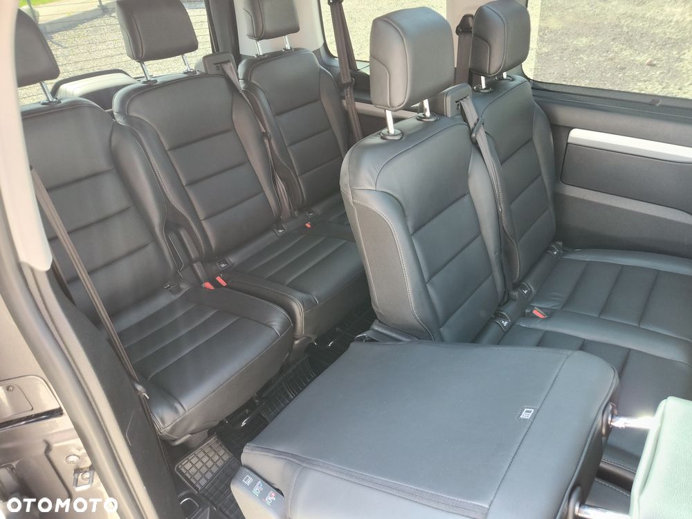 Peugeot Traveller L2 2.0 EAT8 Business - 32