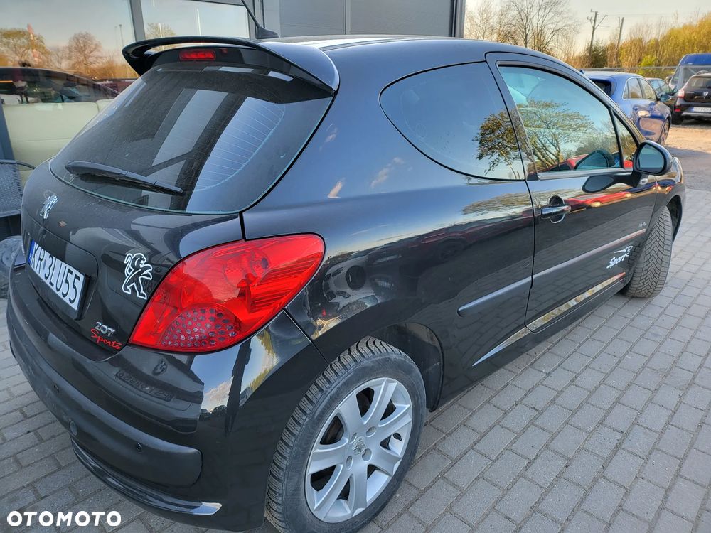 Peugeot 207 - 23