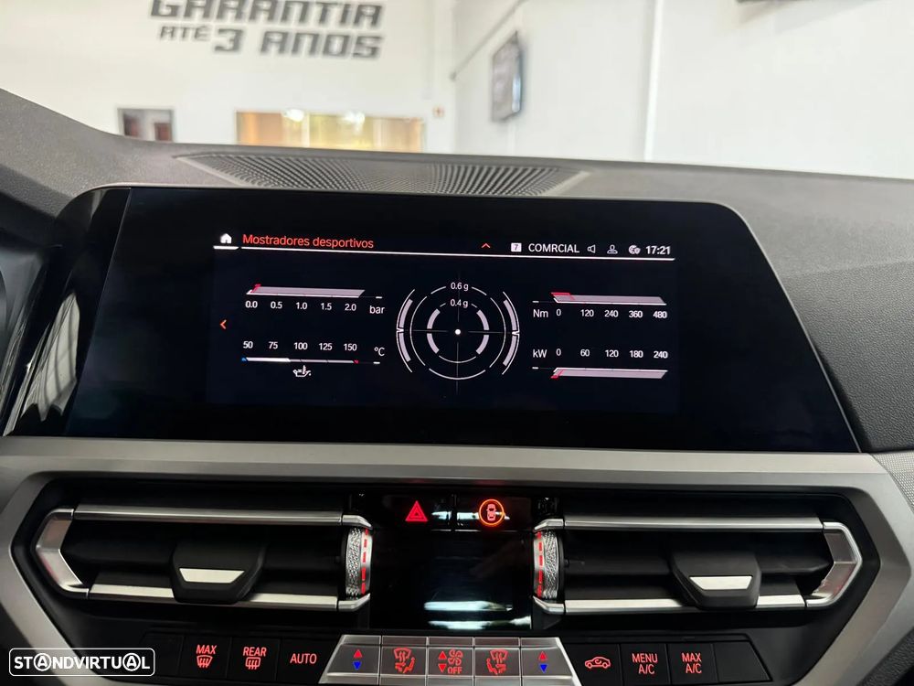 BMW 330 e Touring Pack M Auto - 26