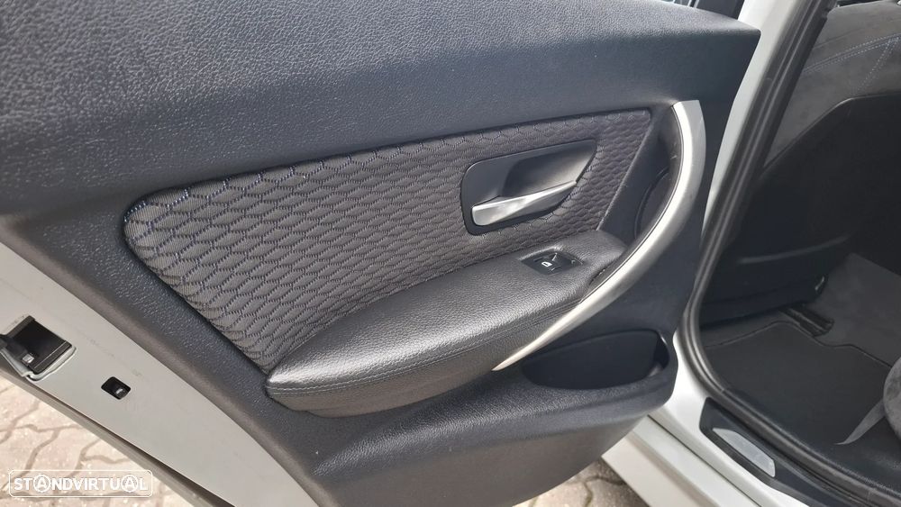 BMW 318 d Touring Auto Pack M - 24