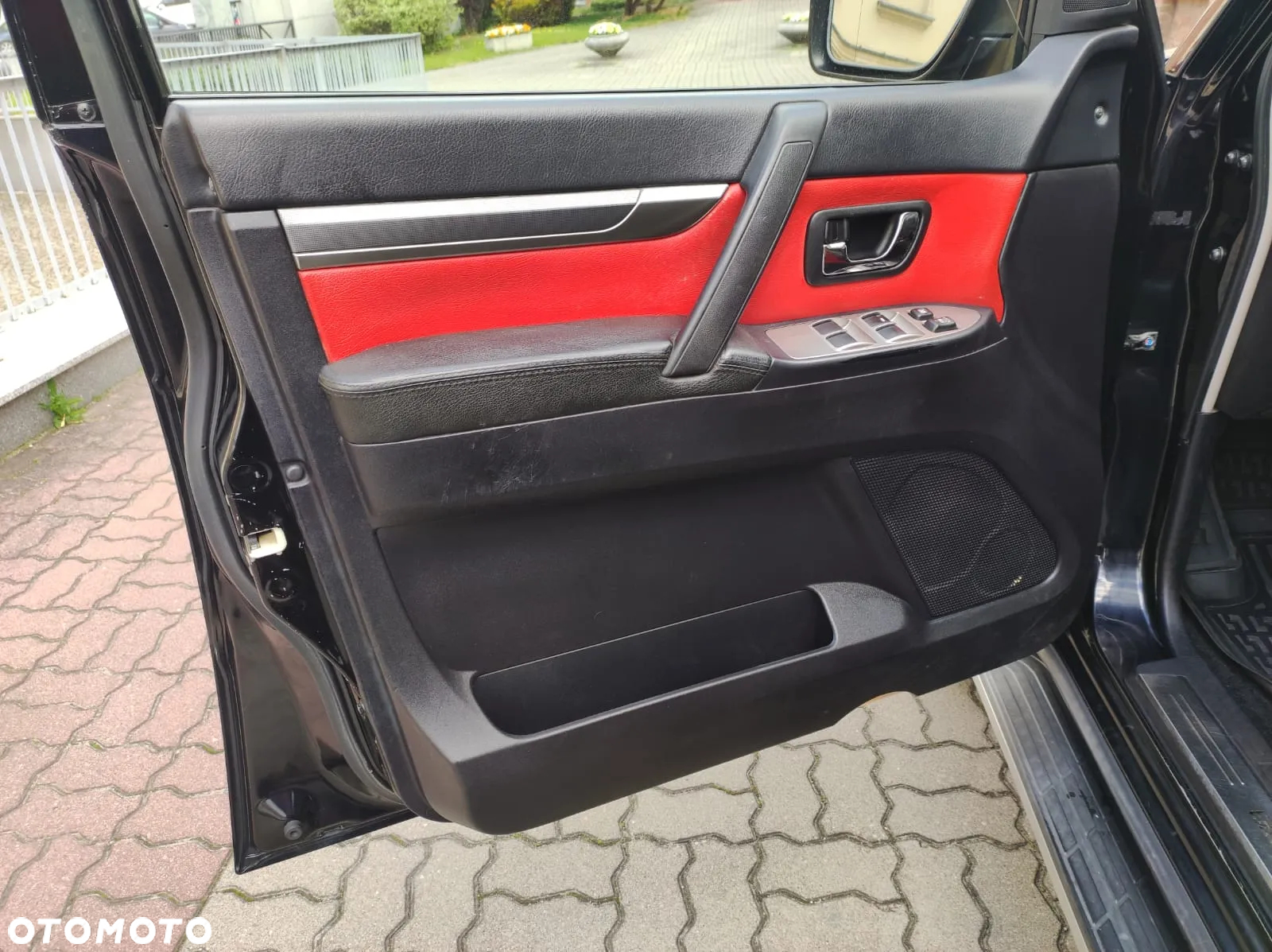Mitsubishi Pajero 3.2 DI-D Automatik Edition 25 - 10