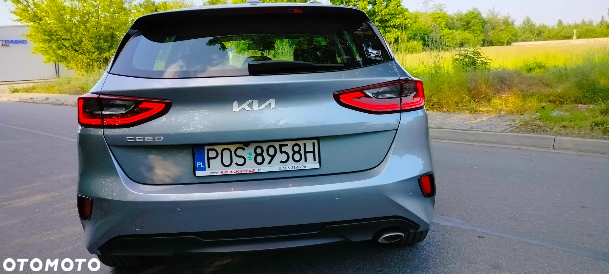 Kia Ceed 1.6 CRDi SCR M - 10